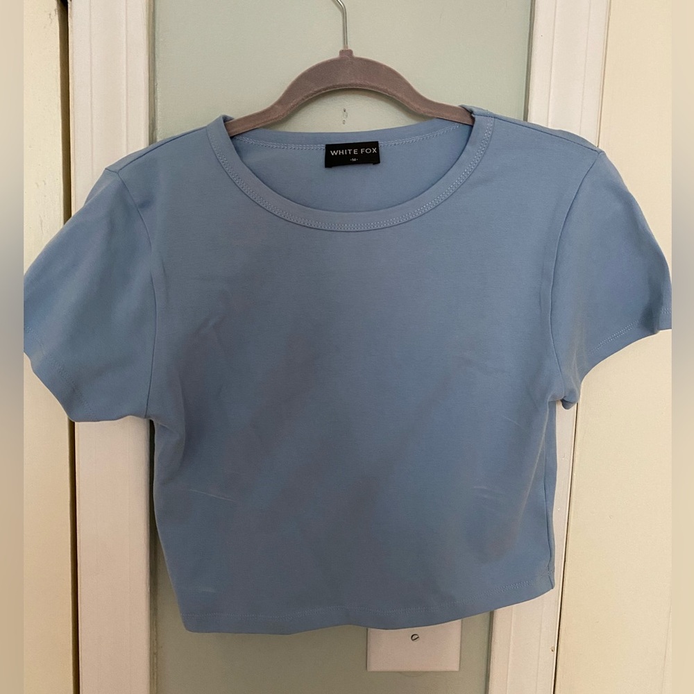 White fox size medium blue top